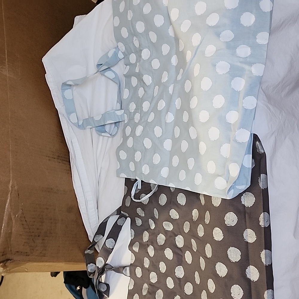 2 PINE CONE HILL FINE LINENS 100% COTTON TOTES GREY & BLUE WITH POLKA DOTS 16x18